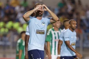Ακρίτας - Πάφος: Ακάθεκτη... και από τεσσάρα σε τεσσάρα! (Φώτος)