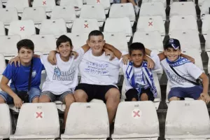 Απόλλων -Ντνίπρο: "Στράβωσε" στην αρχή, το πάλεψε (χωρίς αποτέλεσμα) στην συνέχεια (Φώτος)