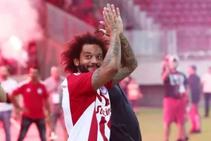 Οι 12 πιο ξεχωριστές φωτογραφίες από την εντυπωσιακή παρουσίαση του Μαρσέλο