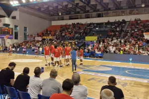 Νίκη στο φινάλε για Ολυμπιακό (φώτος)