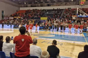 Νίκη στο φινάλε για Ολυμπιακό (φώτος)