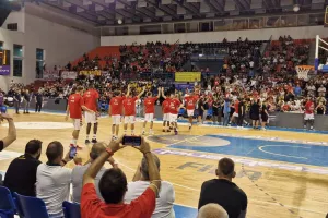 Νίκη στο φινάλε για Ολυμπιακό (φώτος)