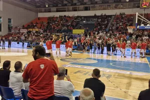 Νίκη στο φινάλε για Ολυμπιακό (φώτος)