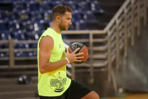 Σχίζας: «Έχουμε περιθώρια βελτίωσης, στην πρεμιέρα του πρωταθλήματος θα είμαστε έτοιμοι»