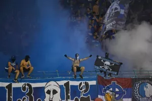 (Φωτορεπορτάζ) Ο κόσμος στο Ανόρθωση-ΑΠΟΕΛ