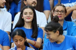(Φωτορεπορτάζ) Ο κόσμος στο Ανόρθωση-ΑΠΟΕΛ