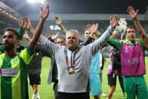 Η βραδιά έκλεισε με "ΑΕΚ, ΑΕΚ..." μαζί με τον κόσμο! (βίντεο kerkida)