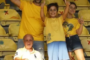 (Φωτορεπορτάζ) Ο κόσμος στο Τσίρειο