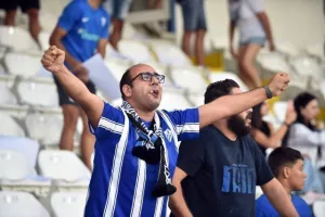 (Φωτορεπορτάζ) Ο κόσμος στο Ανόρθωση-ΑΠΟΕΛ