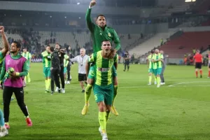 Η βραδιά έκλεισε με "ΑΕΚ, ΑΕΚ..." μαζί με τον κόσμο! (βίντεο kerkida)
