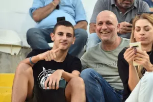(Φωτορεπορτάζ) Ο κόσμος στο Ανόρθωση-ΑΠΟΕΛ