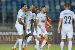 Θέλει τρίποντο και αυτοπεποίθηση ενόψει των "ντέρμπι"