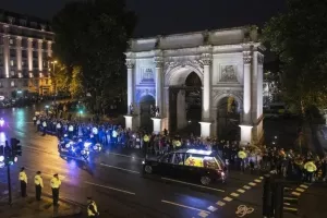 Βασίλισσα Ελισάβετ: Λαϊκό προσκύνημα με αυστηρούς κανόνες