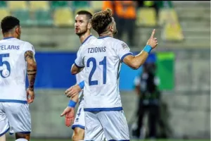 Μήνυμα περηφάνιας και αποθέωση
