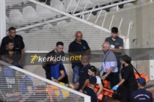Κάταγμα σπονδύλου ο άτυχος οπαδός της ΑΕΛ