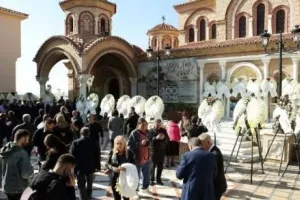 Αλέξανδρος Νικολαϊδης: Ο κόσμος αποχαιρετά τον σπουδαίο ολυμπιονίκη