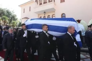 Αλέξανδρος Νικολαϊδης: Ο κόσμος αποχαιρετά τον σπουδαίο ολυμπιονίκη