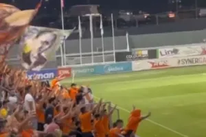 Οι Πορτοκαλί "δόνησαν" το "Αμμόχωστος-Επιστροφή"! (βίντεο)