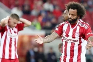 Ο Ολυμπιακός έχει τον χειρότερο συντελεστή τερμάτων από τις 32 του Europa League και μηδέν βαθμούς