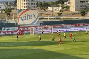 Νέα Σαλαμίνα - Πέγεια 2014: “Καθάρισε” την πρόκριση στην παράταση