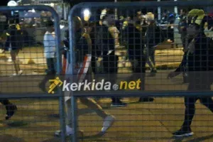 Άλλη μια πρόκληση/Με σημαία του ψευδοκράτους στο γήπεδο