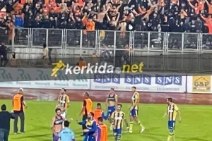 Οι ΑΠΟΕΛίστες... έσπρωξαν και στο τέλος ανταμείφθηκαν! (βίντεο)