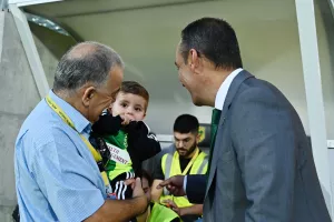 Ωραίο από ΑΡΕΝΑ με... παππού, εγγονό και Όλτρα! (φώτος)