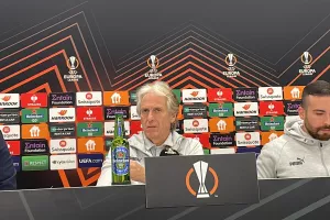 "Οι παίκτες δεν είναι πολιτικοί, δεν ξέρουν για την ένταση ανάμεσα στις δυο χώρες"