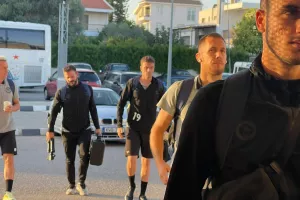 Φώτος... από την άφιξη