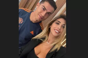 ΦΩΤΟ με Κριστιάνο η Καρολίνα!