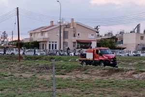 (Ανόρθωση-Απόλλων) Ισχυρή Αστυνομική παρουσία-Εκεί και ο Αίαντας (φώτος)