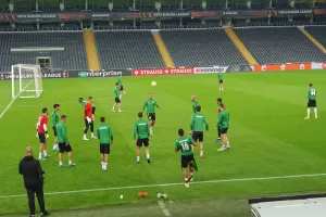 ΑΕΚ: Η τελευταία προπόνηση στο Sukru Saracoglu (φώτος)