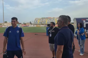 Ο... Παραλιμνίτης Αρτυματάς μαζί με τους Παραλιμνίτες! 