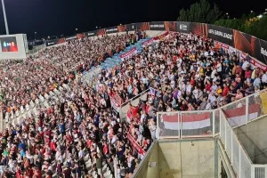 (Φωτορεπορτάζ) Οι φίλαθλοι της Μάντσεστερ στο ΓΣΠ