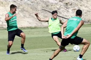 Ομόνοια... μετά την Man Utd (Φώτος)