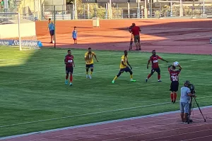 ΑΕΛ- Ερμής: Πρόκριση με Σις (φώτος)