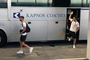 Η άφιξη της ΑΕΚ (φώτος)