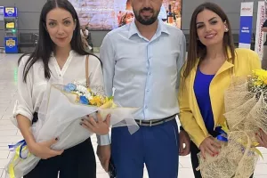 Υποδοχή για Φενέρ στο αεροδρόμιο Λάρνακας (φώτος)