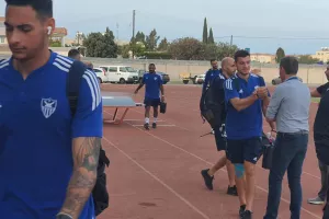 Άφιξη αποστολής ΑΝΟ με... κίνηση Λάρκου! (Φώτος Kerkida)