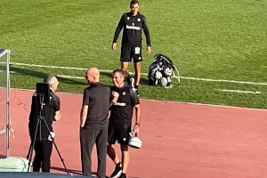 Συνάντησε γνώριμα πρόσωπα ο Μπεργκ/ΦΩΤΟΣ 