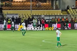 Η... μεγάλη επιστροφή του Στεπίνσκι!