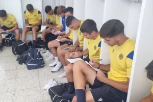 Το ΚΕΠΑΚΥ "δίπλα" στην ακαδημία της ΑΕΛ για την αθλητική ψυχολογία (φώτος)