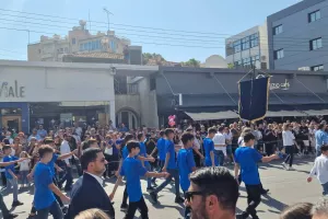 Παρέλασε το σωματείο Απόλλων/ΦΩΤΟΣ