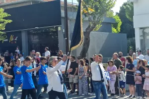 Παρέλασε το σωματείο Απόλλων/ΦΩΤΟΣ