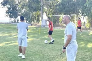 Στιγμές... από την προετοιμασία πριν το τοπικό ντέρμπι