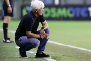 «Ποντάρει στην εμπειρία ο Ιβάν, θα χρειαστούν όλοι στον ''μαραθώνιο''»