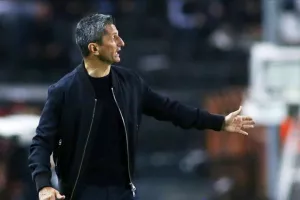 «Τρέχει» για ΑΕΚ ο Ζίβκοβιτς, οι σκέψεις του Λουτσέσκου για Νέα Φιλαδέλφεια