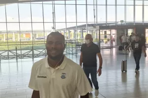 ΦΩΤΟΣ/Πέταξε για Ολλανδία ο Απόλλωνας - Μαζί του το kerkida.net