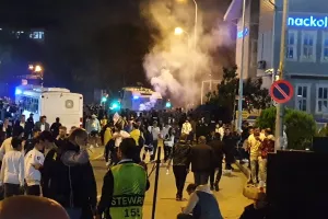 "Τίγκα" οι δρόμοι με φιλάθλους της Φενέρ (φώτος kerkida)