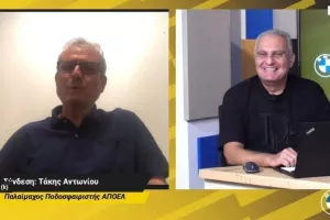 Ποδοσφαιριστής ή προπονητής;